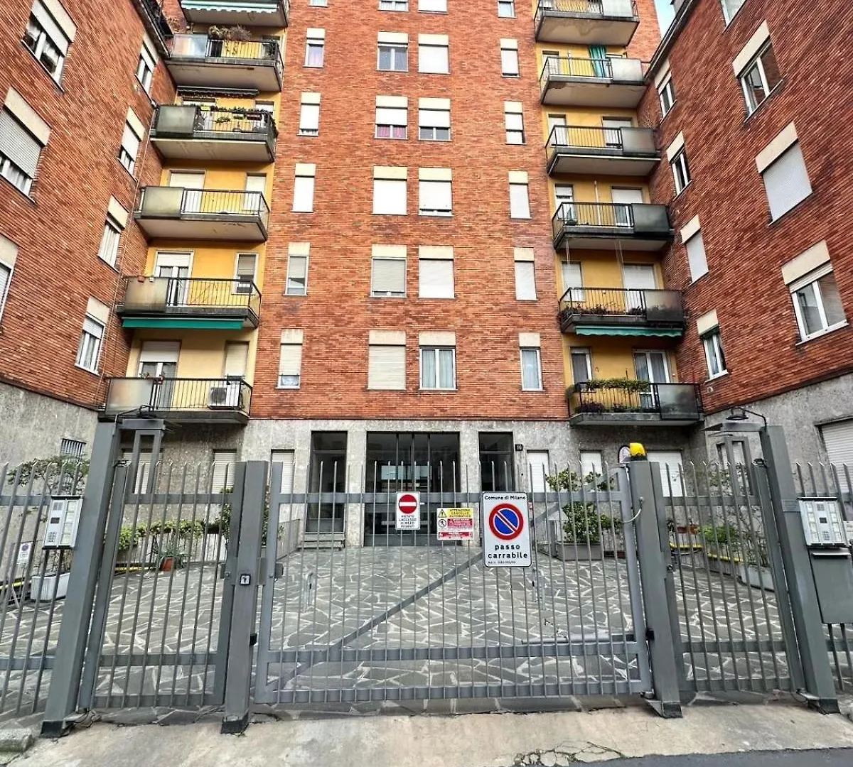 Politecnico Bovisa University Apartment Milano
